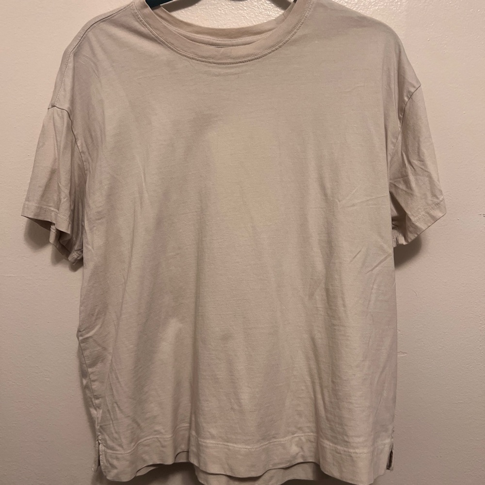 Old Navy Women's Cream Short Sleeve Tee